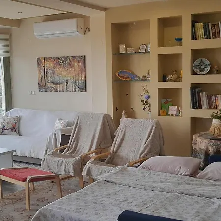 View House בית נופש *