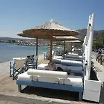 View House Agria