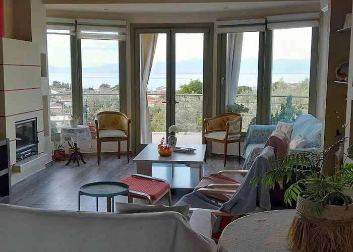 View House * Агрия