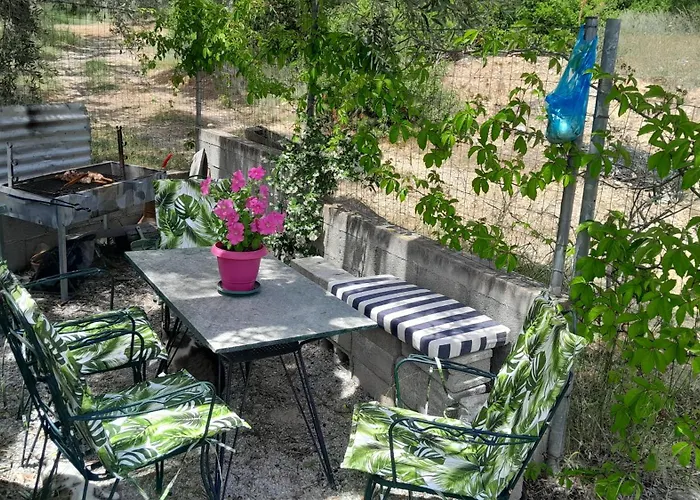 View House Агрия