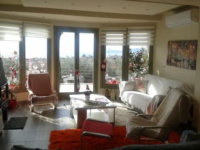 View House * Агрия